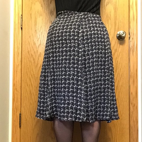 Sag Harbor - Blue, black, grey lightweight skirt - Picture 4 of 7